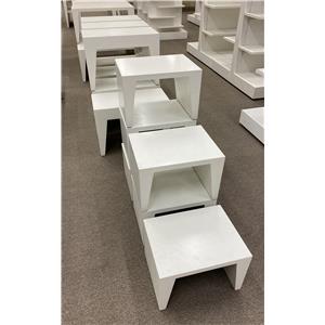 Lot 58

Assorted Sizes of White Display Tables